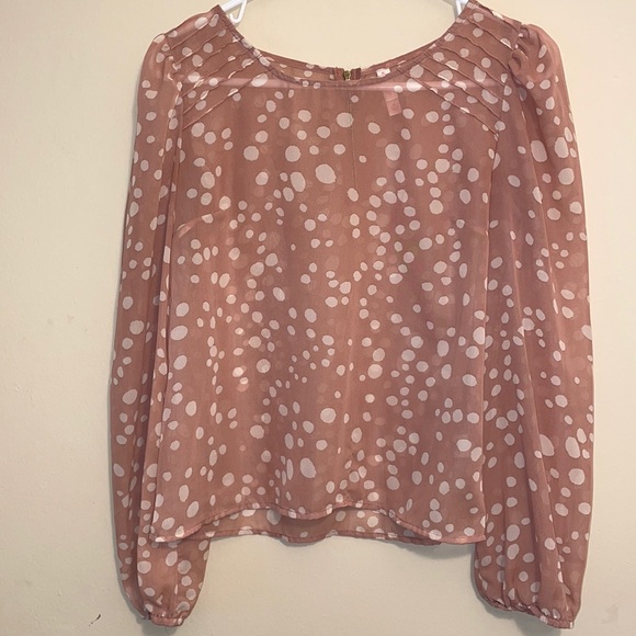 🥳Adorable Pink w/ White Polka Dots Blouse - sz M - Picture 1 of 6